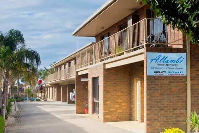 Allambi Holiday Apartments | real estate agency | 34 Carpenter St, Lakes Entrance VIC 3909, Australia | 0351551199 OR +61 3 5155 1199