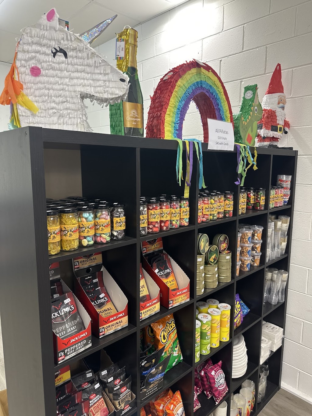 Eildon Candy Claw | 11a Main St, Eildon VIC 3713, Australia | Phone: 0422 874 285