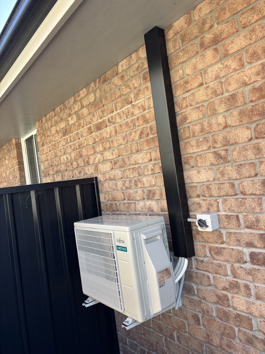 Cozy Airconditioning | 32 Second Ridge Rd, Smiths Lake NSW 2428, Australia | Phone: 0434 348 082