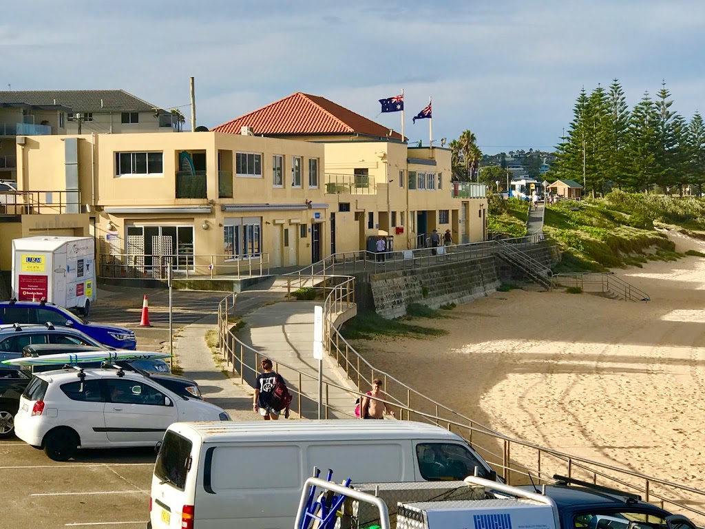 South Curl Curl Surf Lifesaving Club | restaurant | Carrington Parade, Curl Curl NSW 2096, Australia | 0299385430 OR +61 2 9938 5430