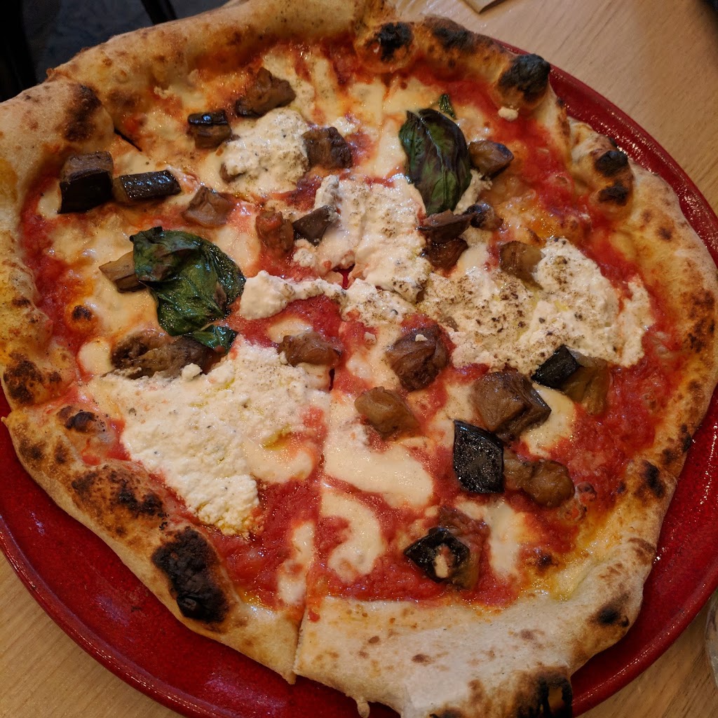 Tipica Pizza Bondi | 76 Hall St, Bondi Beach NSW 2026, Australia | Phone: (02) 9594 4035