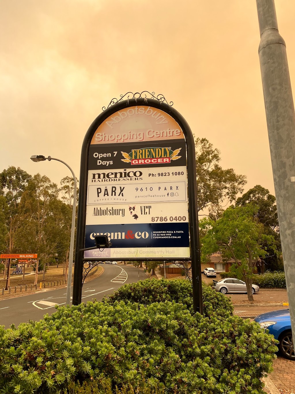 Abbotsbury shopping centre | shopping mall | 64 Stockdale Cres, Abbotsbury NSW 2176, Australia