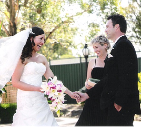 Sunbury Celebrant Catherine Mueller | 8 View Terrace, Sunbury VIC 3429, Australia | Phone: 0409 013 860