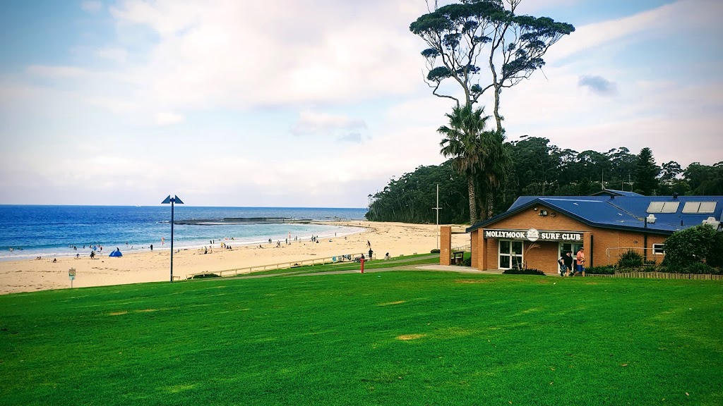 Mollymook Beach Surf School | Mitchell Parade, Mollymook Beach NSW 2539, Australia | Phone: 0411 392 221