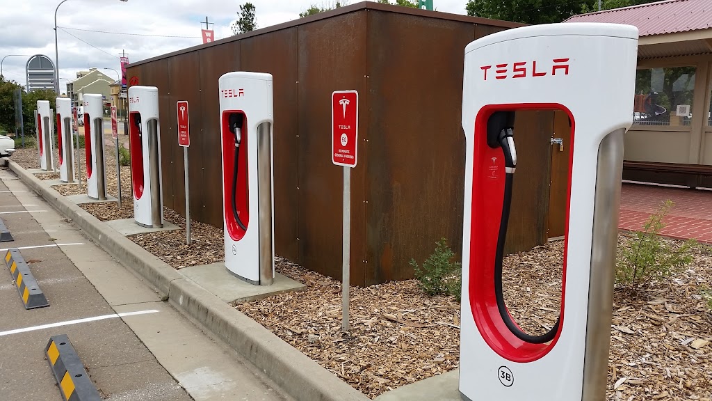 Tesla Supercharger | 201 Sloane St, Goulburn NSW 2580, Australia | Phone: 1800 686 705