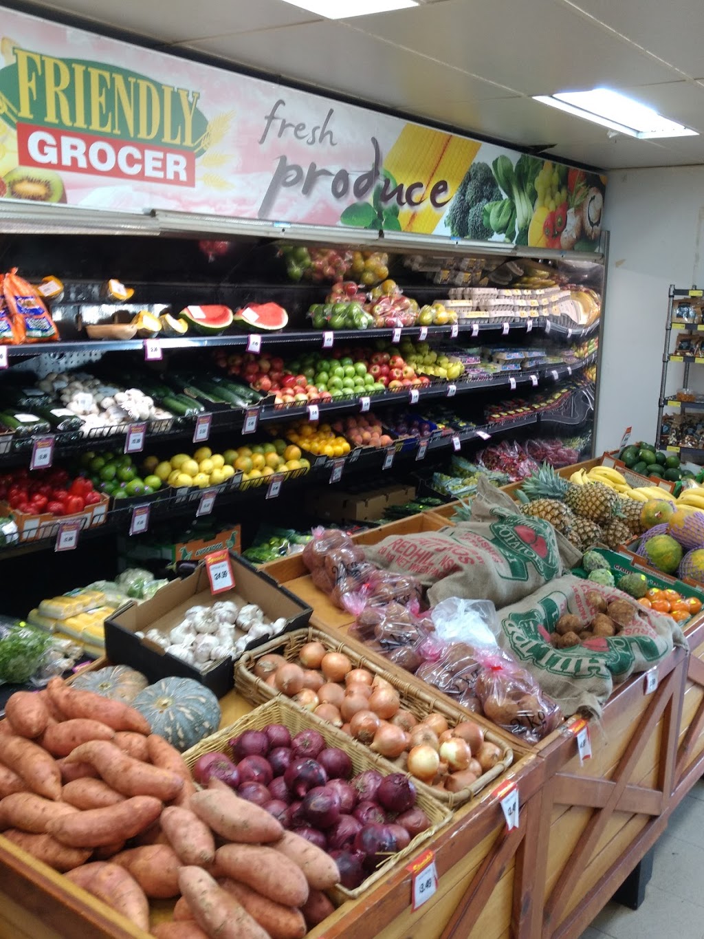 Friendly Grocer | grocery or supermarket | 1122 Waterworks Rd, The Gap QLD 4061, Australia | 0733000611 OR +61 7 3300 0611