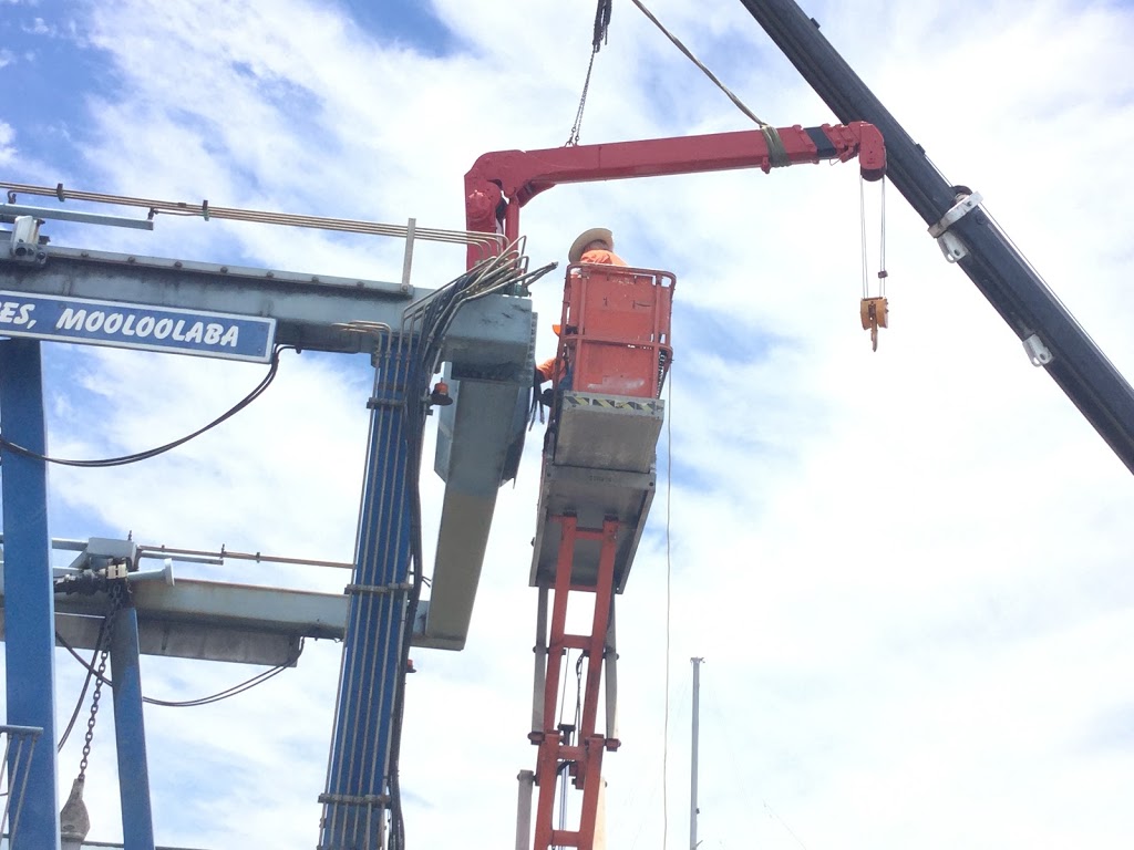 Sunshine Crane Repairs | store | 23 Advance Rd, Kuluin QLD 4558, Australia | 0425873390 OR +61 425 873 390