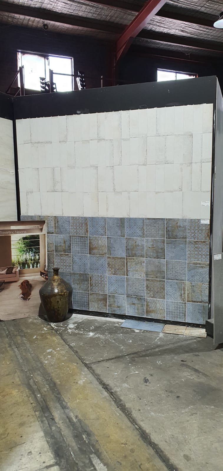 ICONIC TILES | 120-122 Warren Rd, Smithfield NSW 2164, Australia | Phone: (02) 9892 1720