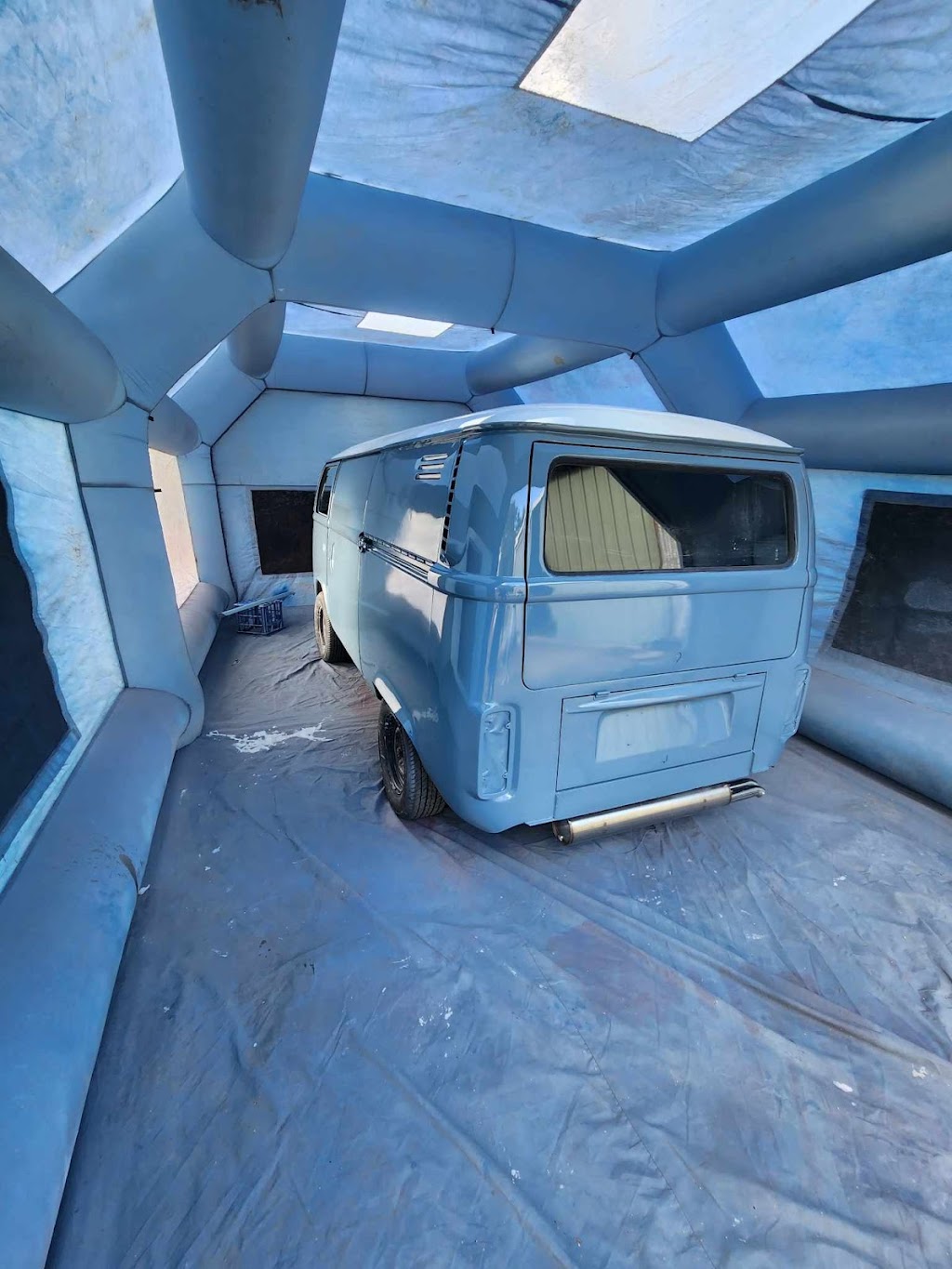 Blow It Up | Inflatable Spray Booth Hire | 30 Sandy Creek Ave, Camira QLD 4300, Australia | Phone: 1800 953 633