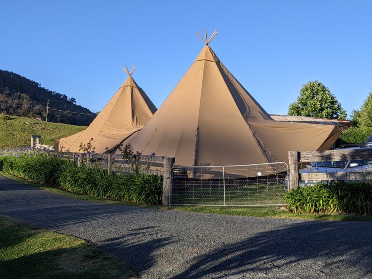Mountain View Farm Tilba Wedding venue | 11 Mount Dromedary Trail, Tilba Tilba NSW 2546, Australia | Phone: (02) 4473 7179