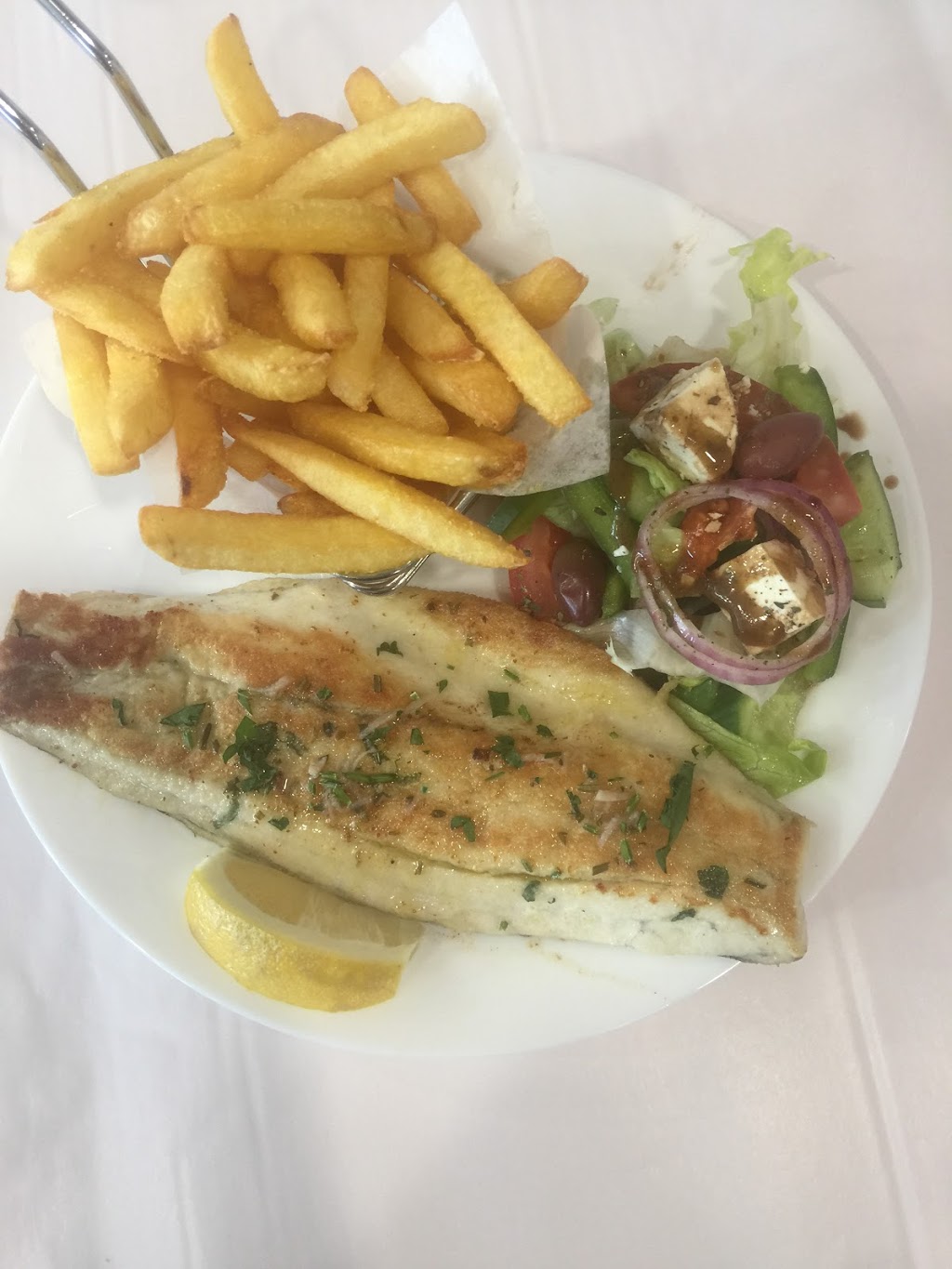 Mortlake Ocean Food | restaurant | 1 Gale St, Concord NSW 2137, Australia | 0297430716 OR +61 2 9743 0716