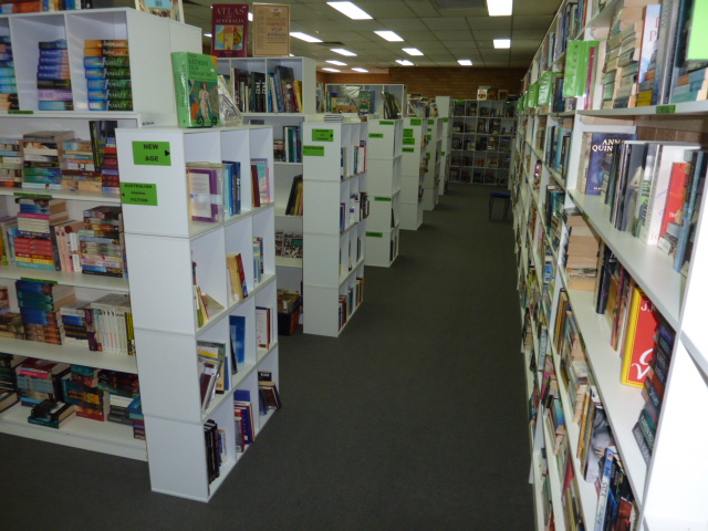 By The Book. Good As New Books | book store | 3/326 Griffith Rd, Lavington NSW 2641, Australia | 0260253132 OR +61 2 6025 3132