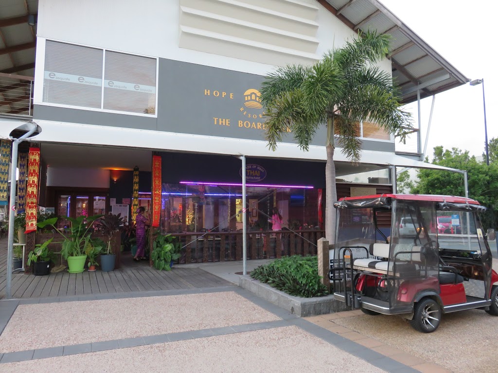 House Of Siam | restaurant | Shop 5 The Boardwalk, Marina Shopping Centra, Hope Island QLD 4212, Australia | 0755108882 OR +61 7 5510 8882