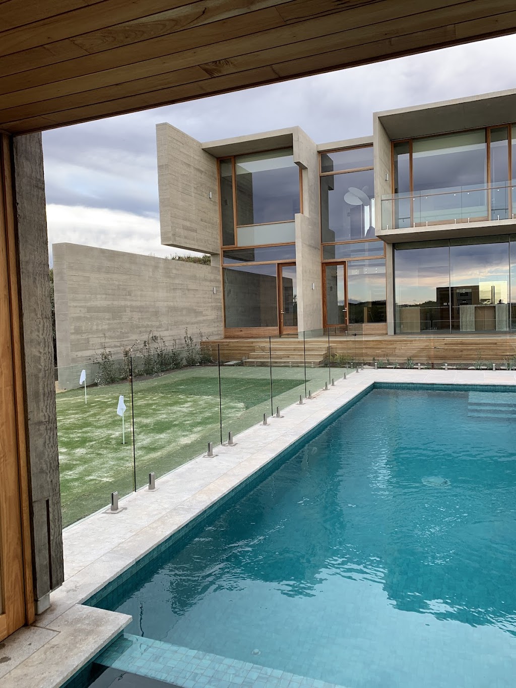 Wrights Windows & Property Services | Madeira St, Armstrong Creek VIC 3217, Australia | Phone: 0434 927 714