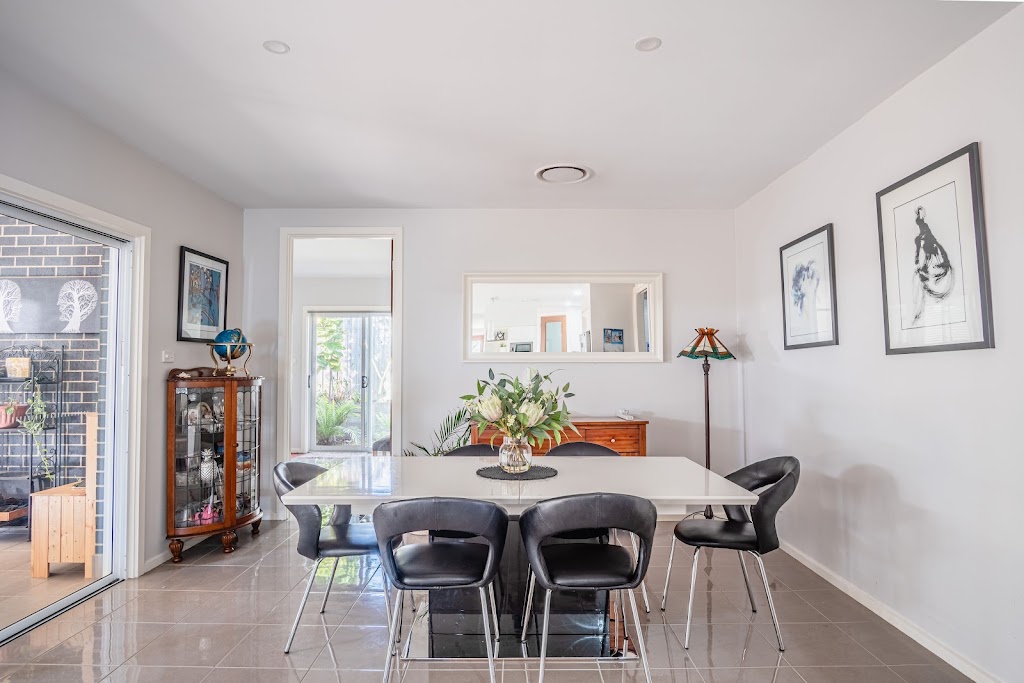 Murcott Parkside Retreat - Caddens | 66 Murcott Terrace, Caddens NSW 2747, Australia | Phone: 0410 472 843