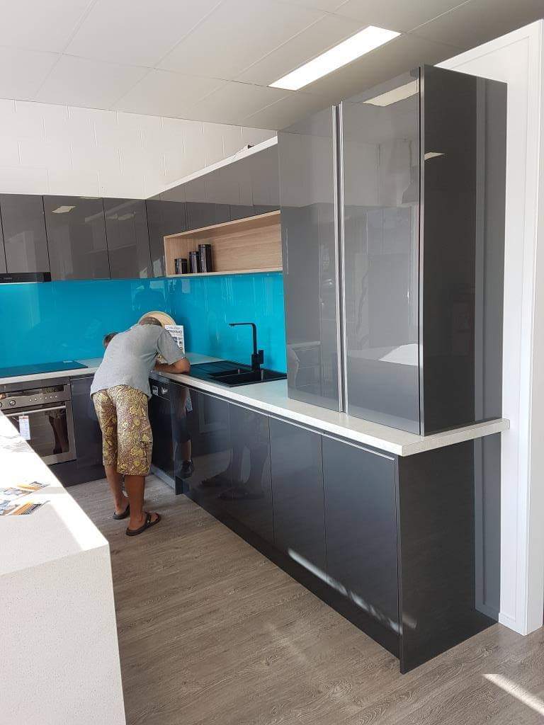 Mat Richardson Builder | general contractor | 48 Cowderoy Dr, Russell Island QLD 4184, Australia | 0410307071 OR +61 410 307 071