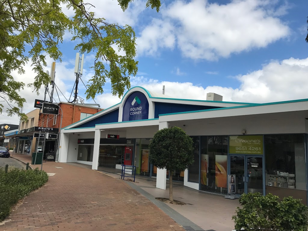 Round Corner Shopping Centre | shopping mall | 38 Rosebank Ave, Dural NSW 2158, Australia