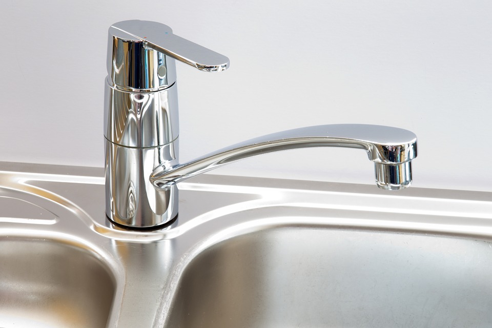 Advantage Hot Water Maintenance & Plumbing | 90 Lakedge Ave, Berkeley Vale NSW 2261, Australia | Phone: 0412 437 363
