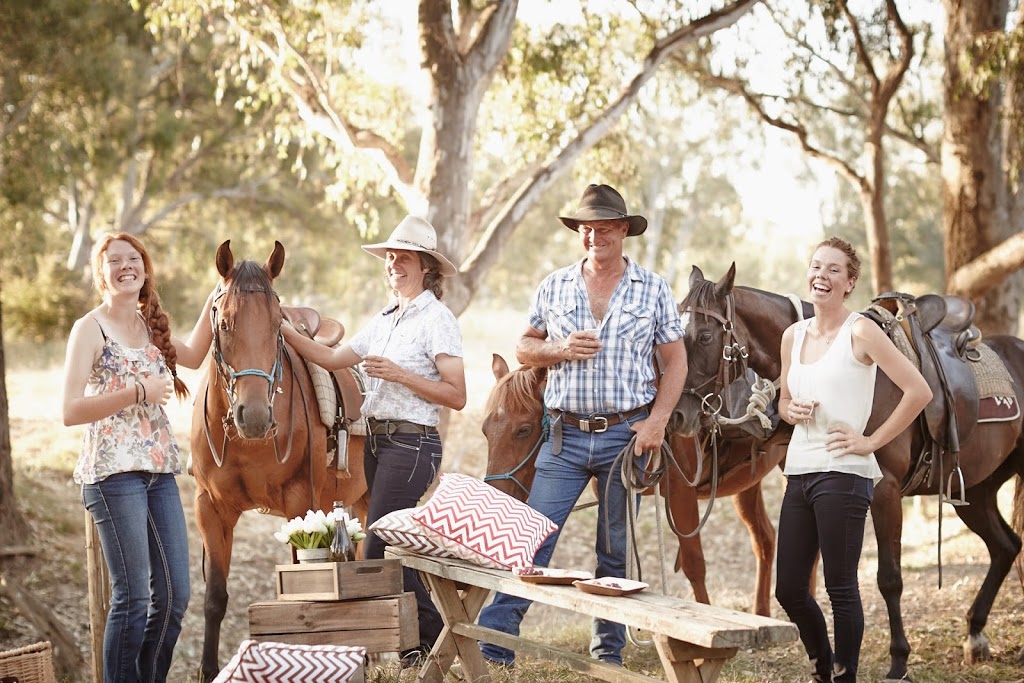 Forges Farm | travel agency | 1289 Wangaratta-Whitfield Rd, Oxley VIC 3678, Australia | 0357273675 OR +61 3 5727 3675