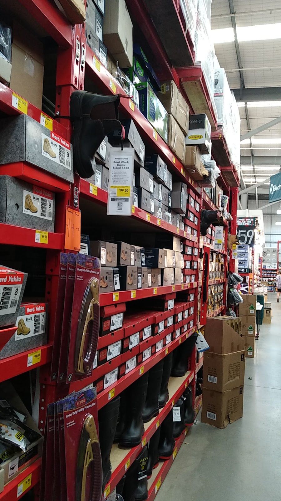 Bunnings Griffith | hardware store | Kidman Way, Griffith NSW 2680, Australia | 0269669700 OR +61 2 6966 9700