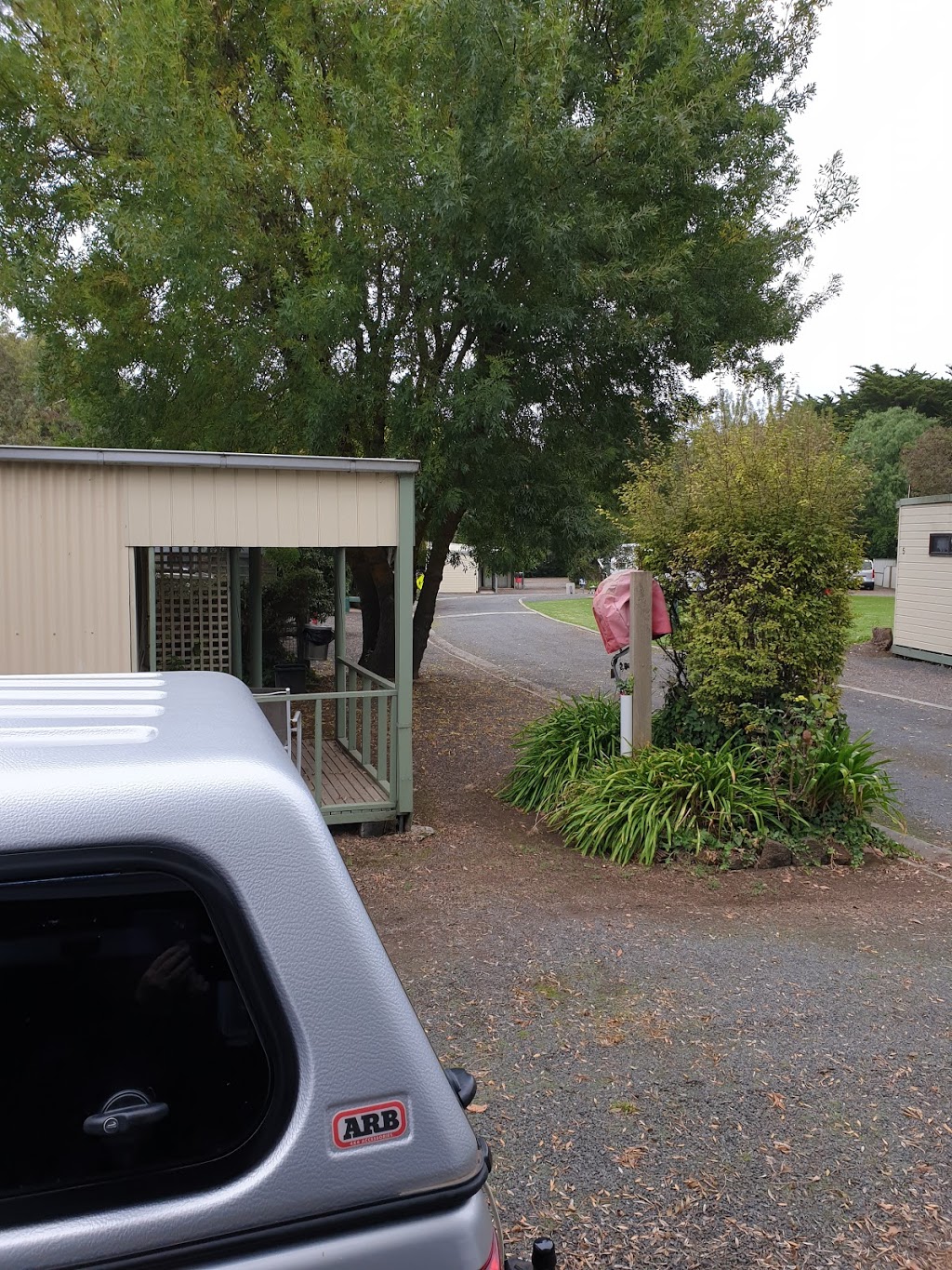 Pinewood Caravan Park | rv park | 2 Bell St, Heywood VIC 3304, Australia | 0355271370 OR +61 3 5527 1370