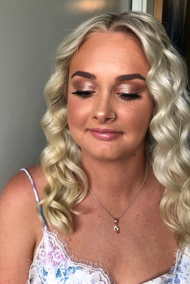 Becci McIvor Mobile Makeup Artist | Hillcrest Ave, Tweed Heads South NSW 2486, Australia | Phone: 0412 051 458