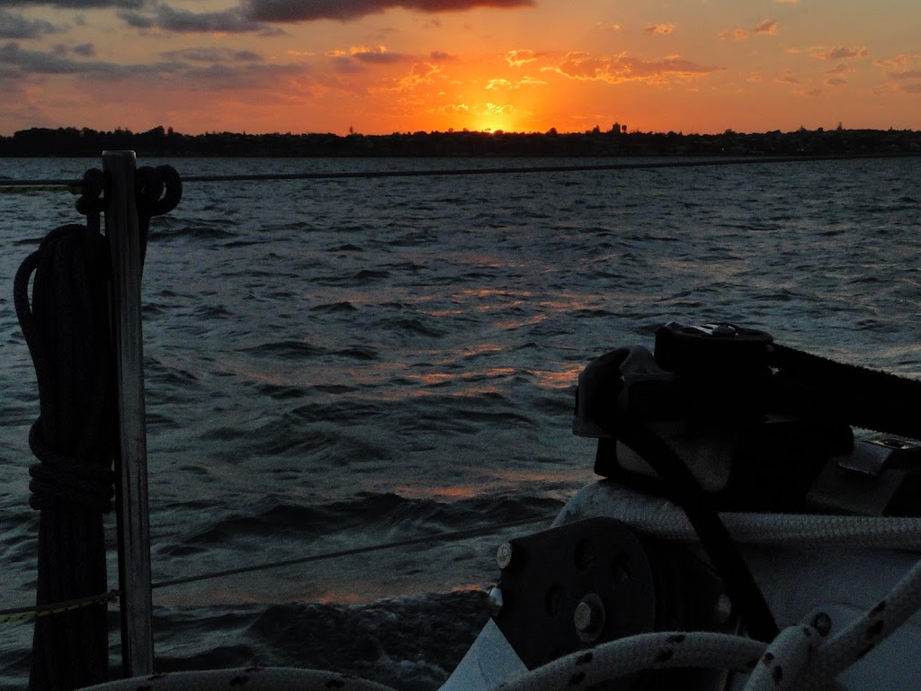 Second Wind Sailing | William Gunn Jetty,, Wyvernleigh Close, Manly QLD 4179, Australia | Phone: 0423 142 791