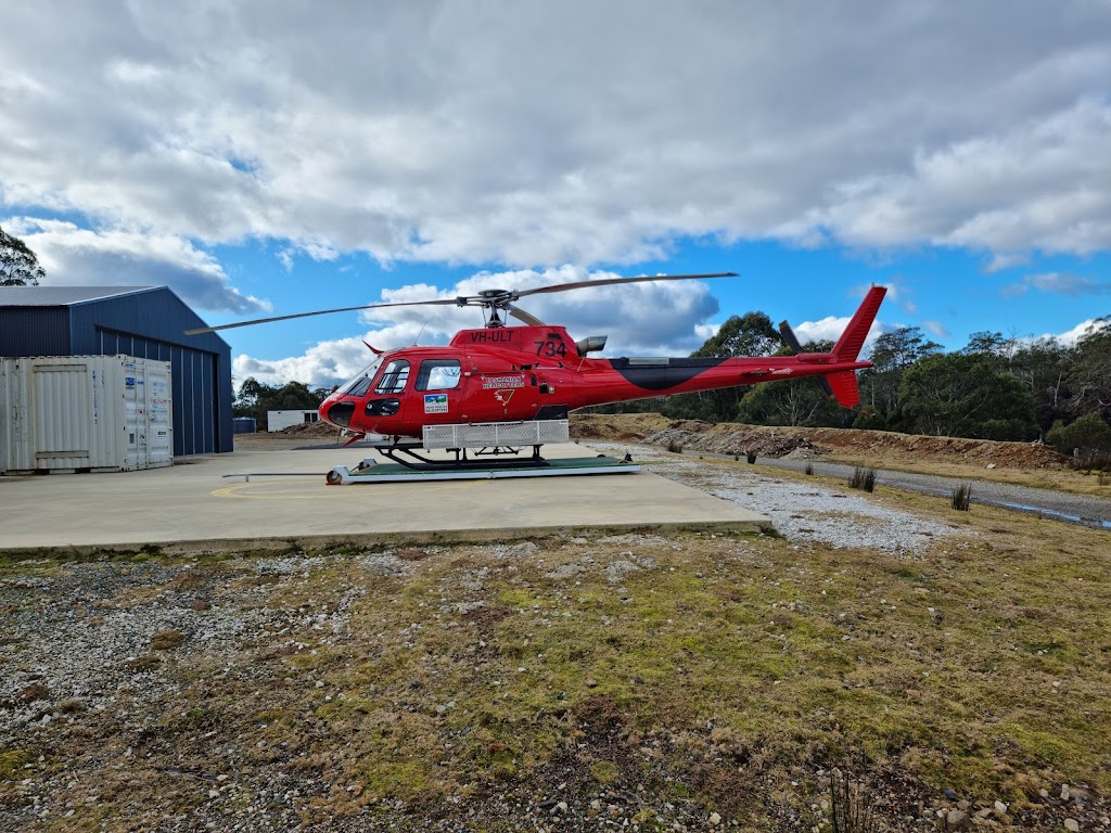 Cradle Mountain Helicopters | 3845 Cradle Mountain Rd, Cradle Mountain TAS 7306, Australia | Phone: (03) 6492 1132
