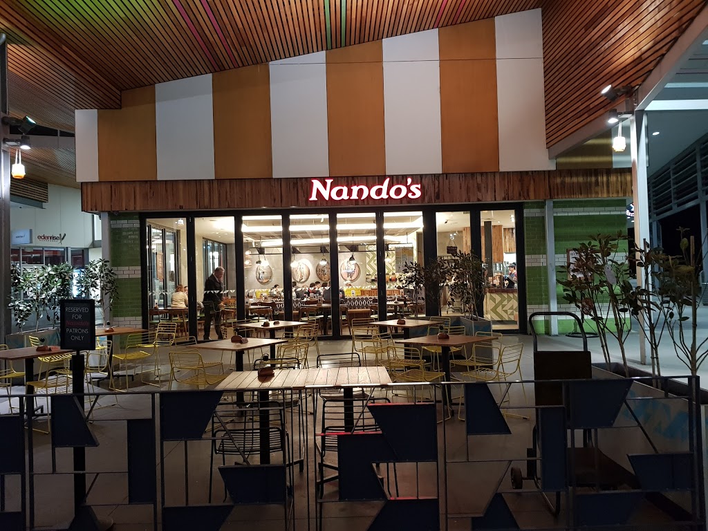 Nandos Berwick | restaurant | 27/1 OShea Road, Berwick VIC 3806, Australia | 0397020100 OR +61 3 9702 0100