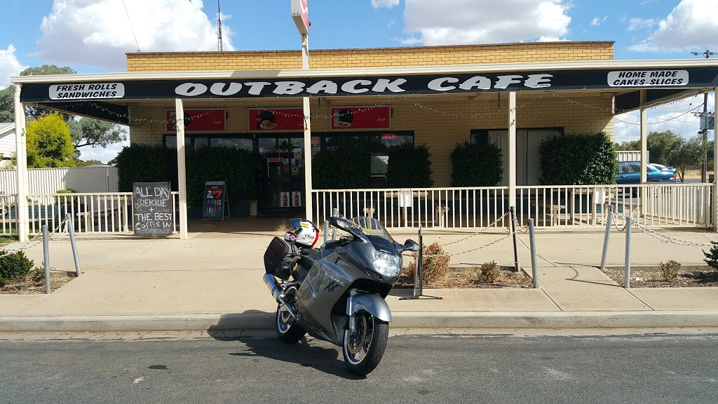 Outback Cafe | meal takeaway | 280 Neeld St, West Wyalong NSW 2671, Australia | 0269722819 OR +61 2 6972 2819