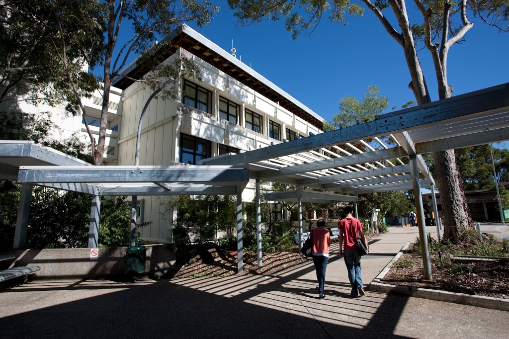 Griffith University, Mount Gravatt Campus | 176 Messines Ridge Rd, Mount Gravatt QLD 4122, Australia | Phone: (07) 3735 7111