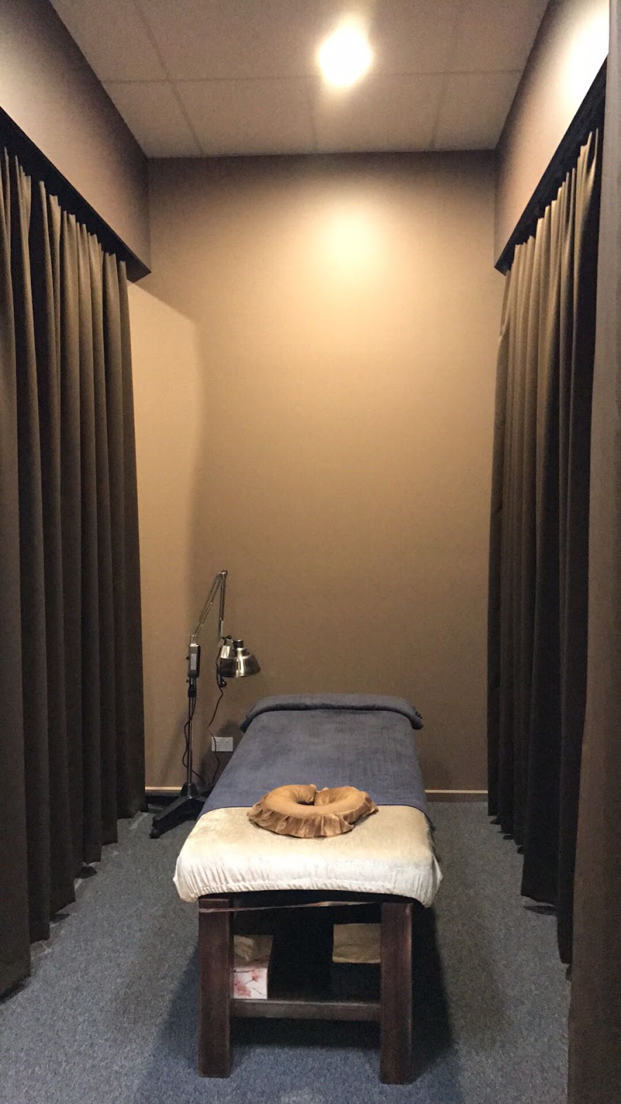 Healthy Element Massage Sale | 4/37-39 Cunninghame St, Sale VIC 3850, Australia | Phone: (03) 5143 3586