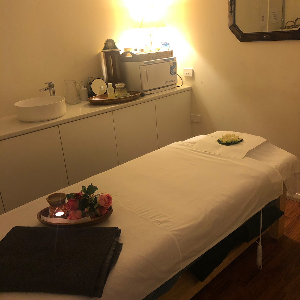 Royal Lily Traditional Thai massage | Shop/2 Sunset Parade, Port Macquarie NSW 2444, Australia | Phone: 0473 392 322
