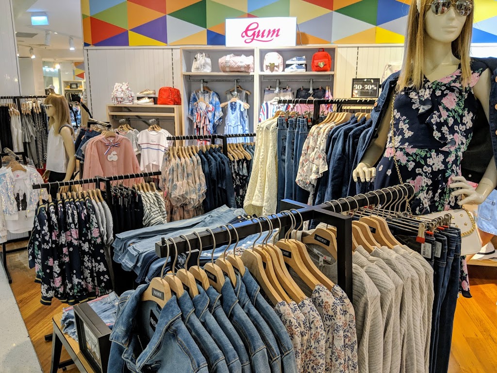 Pavement Brands | clothing store | Shop 2056, Indooroopilly Shopping Centre, 322 Moggill Rd, Indooroopilly QLD 4068, Australia | 0738789079 OR +61 7 3878 9079