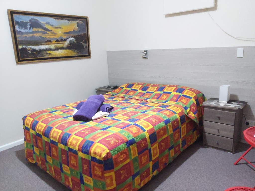 Norfolk Pine Motel | 58 Merimbula Dr, Merimbula NSW 2548, Australia | Phone: (02) 6495 2181