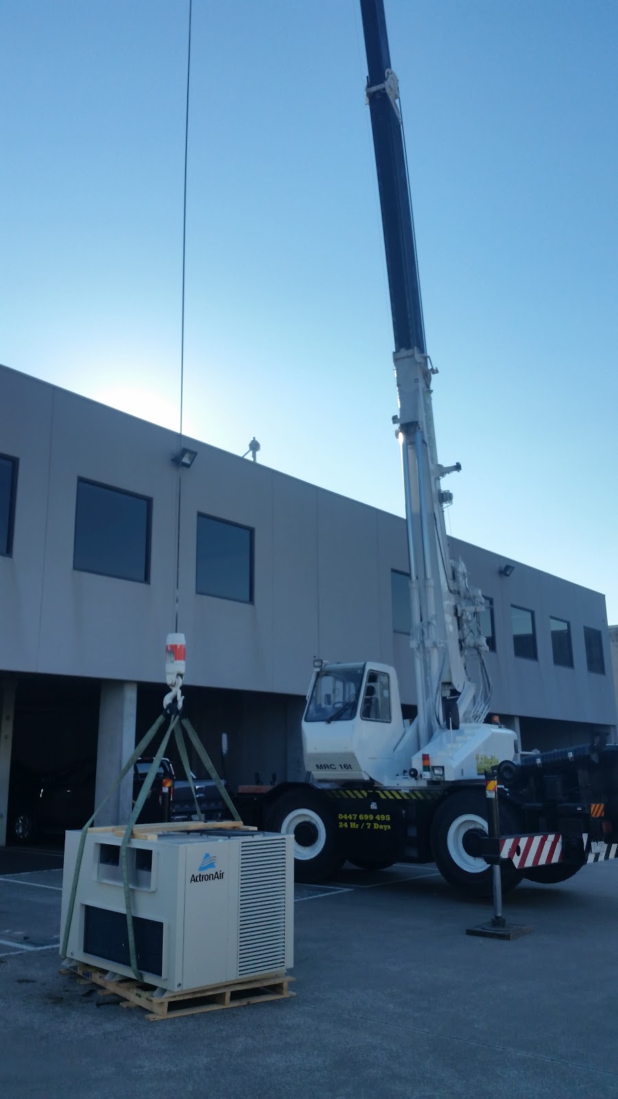 Liftrite Rigging & Crane Hire | 15 Podmore St, Dandenong VIC 3175, Australia | Phone: 0447 699 495