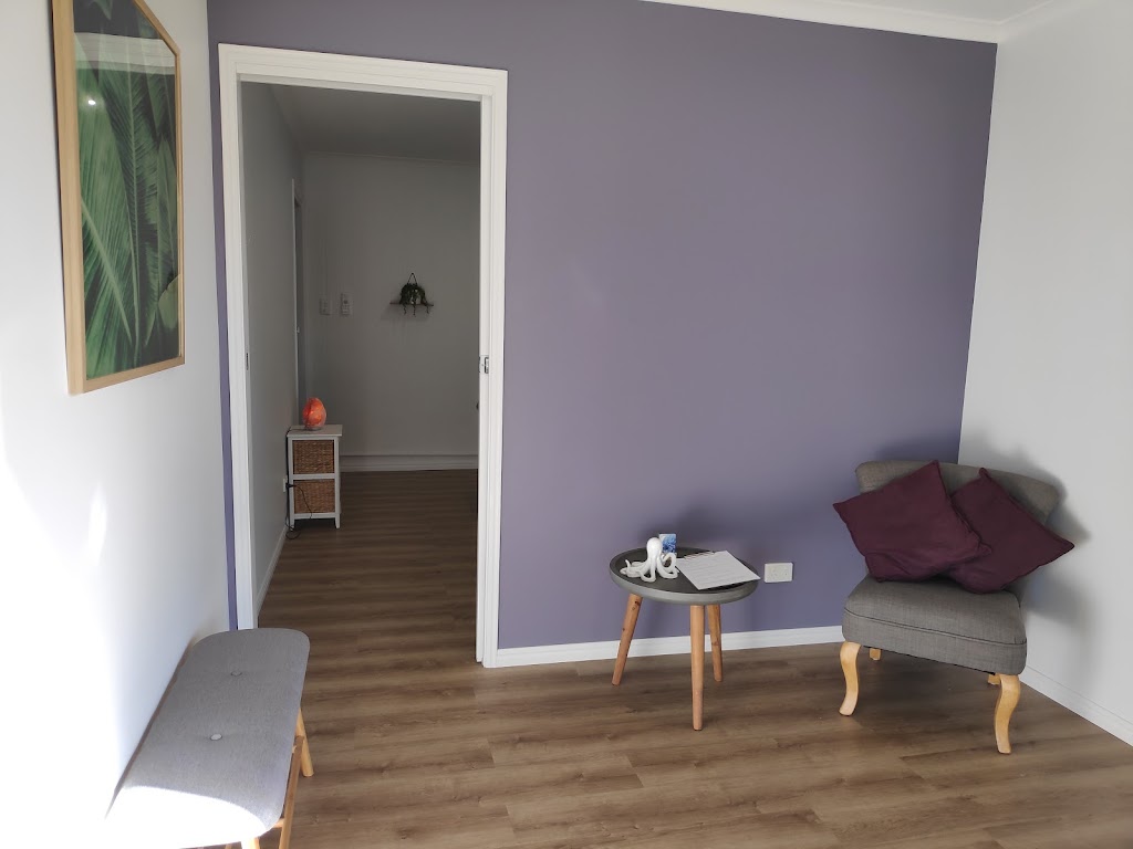 Rennison Remedial Massage | 25 Toorak St, Glenella QLD 4740, Australia | Phone: 0468 764 330