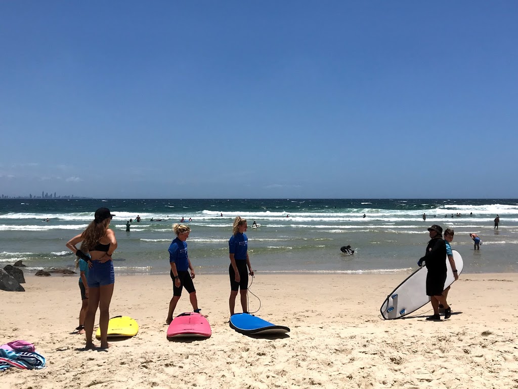 Coolangatta Learn to Surf | (opposite Rainbow Place Appartments on the beach side of Marine Parade), 4/154 Marine Parade, Coolangatta QLD 4225, Australia | Phone: 0417 191 629