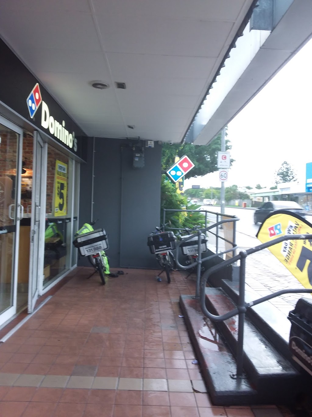 Dominos Pizza Newmarket | meal delivery | Shop 1/104-110 Enoggera Rd, Newmarket QLD 4051, Australia | 0735134700 OR +61 7 3513 4700