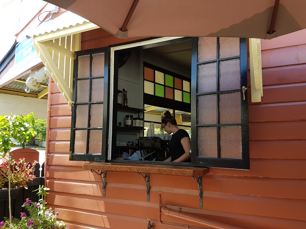 The Wired Owl Coffee Co | 227 Rainbow St, Sandgate QLD 4017, Australia | Phone: 0410 456 251