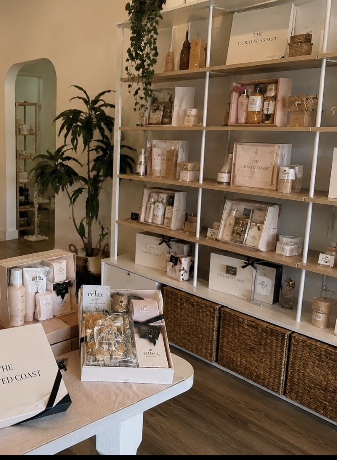 The Curated Coast | 34 Moola Rd, Buff Point NSW 2262, Australia | Phone: 0402 663 033