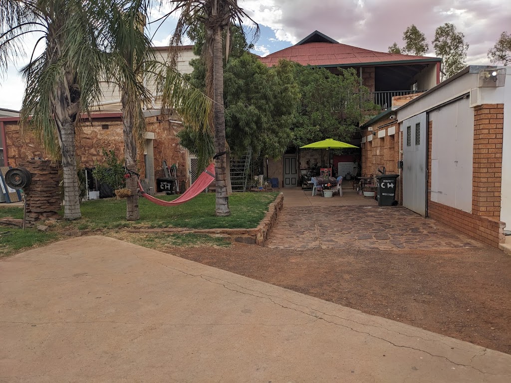 Commercial Hotel Meekatharra | 77 Main St, Meekatharra WA 6642, Australia | Phone: (08) 9981 1020