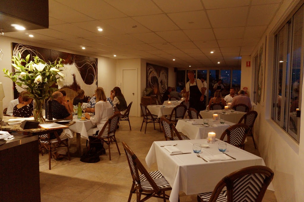 Hugos Copacabana | restaurant | 220 Del Monte Pl, Copacabana NSW 2251, Australia