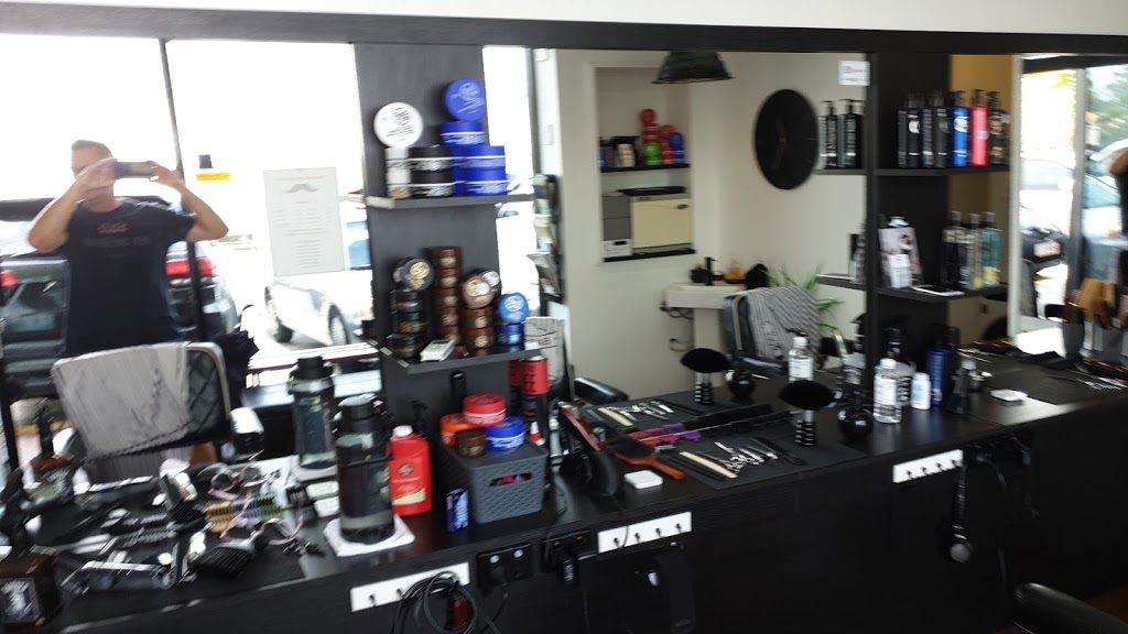 Helensvale Barber | hair care | 3/19 Sir John Overall Dr, Helensvale QLD 4212, Australia | 0432016207 OR +61 432 016 207
