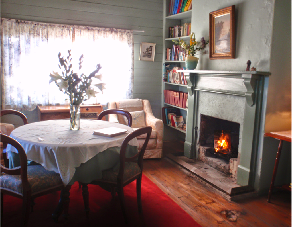 Twomeys Cottage | 13 St Andrews St, Queenscliff VIC 3225, Australia | Phone: 0400 265 877