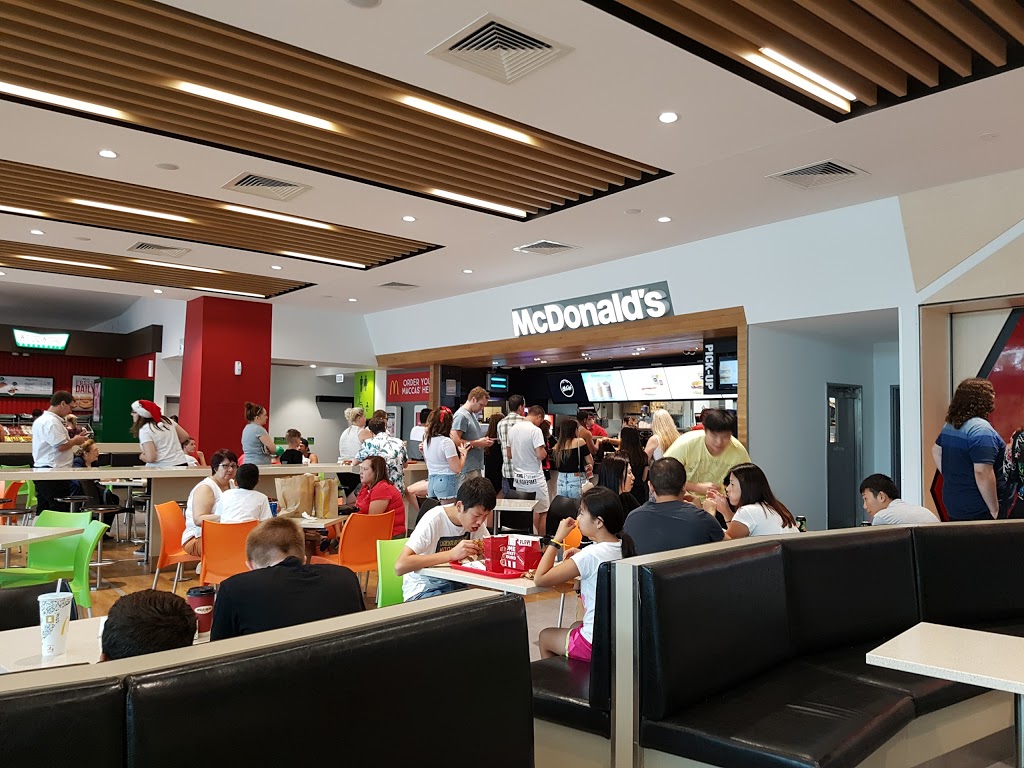 McDonalds BP Caboolture Northbound | Cnr Coach Road West & Gympie Highway, Burpengary QLD 4505, Australia | Phone: (07) 5433 0834