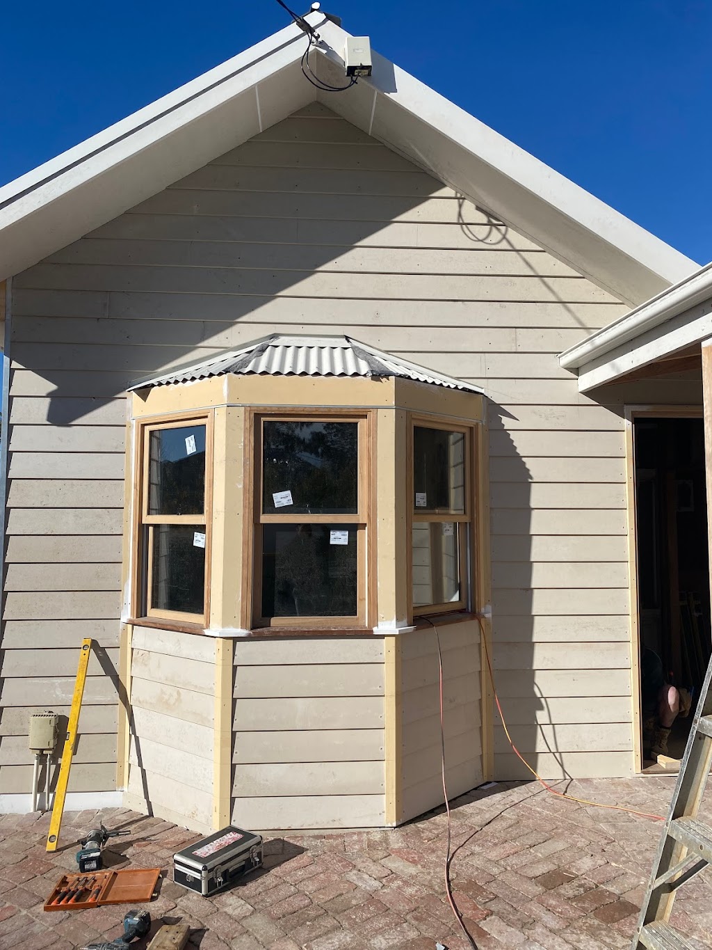 Blue Mount Commercial Constructions | 26 Rutherford Ct, Maddingley VIC 3340, Australia | Phone: 0402 707 342