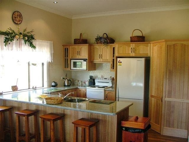 Bemurrah homestead | lodging | 64 Pee Dee Rd, Bellbrook NSW 2440, Australia | 0265671252 OR +61 2 6567 1252