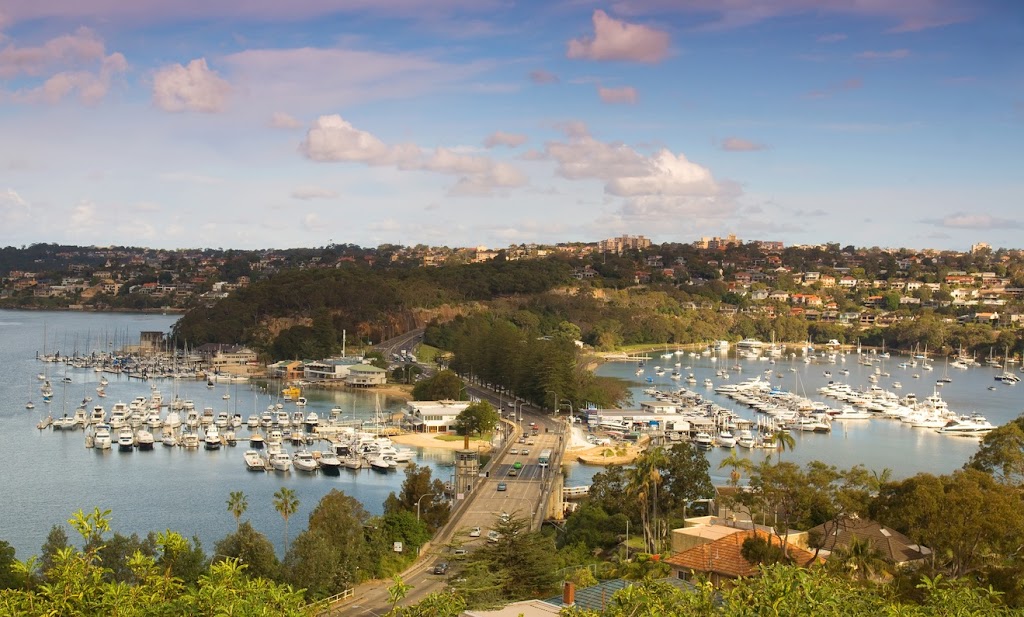 Connect Coaches | 225 Wells St, Springfield NSW 2250, Australia | Phone: 0417 281 545