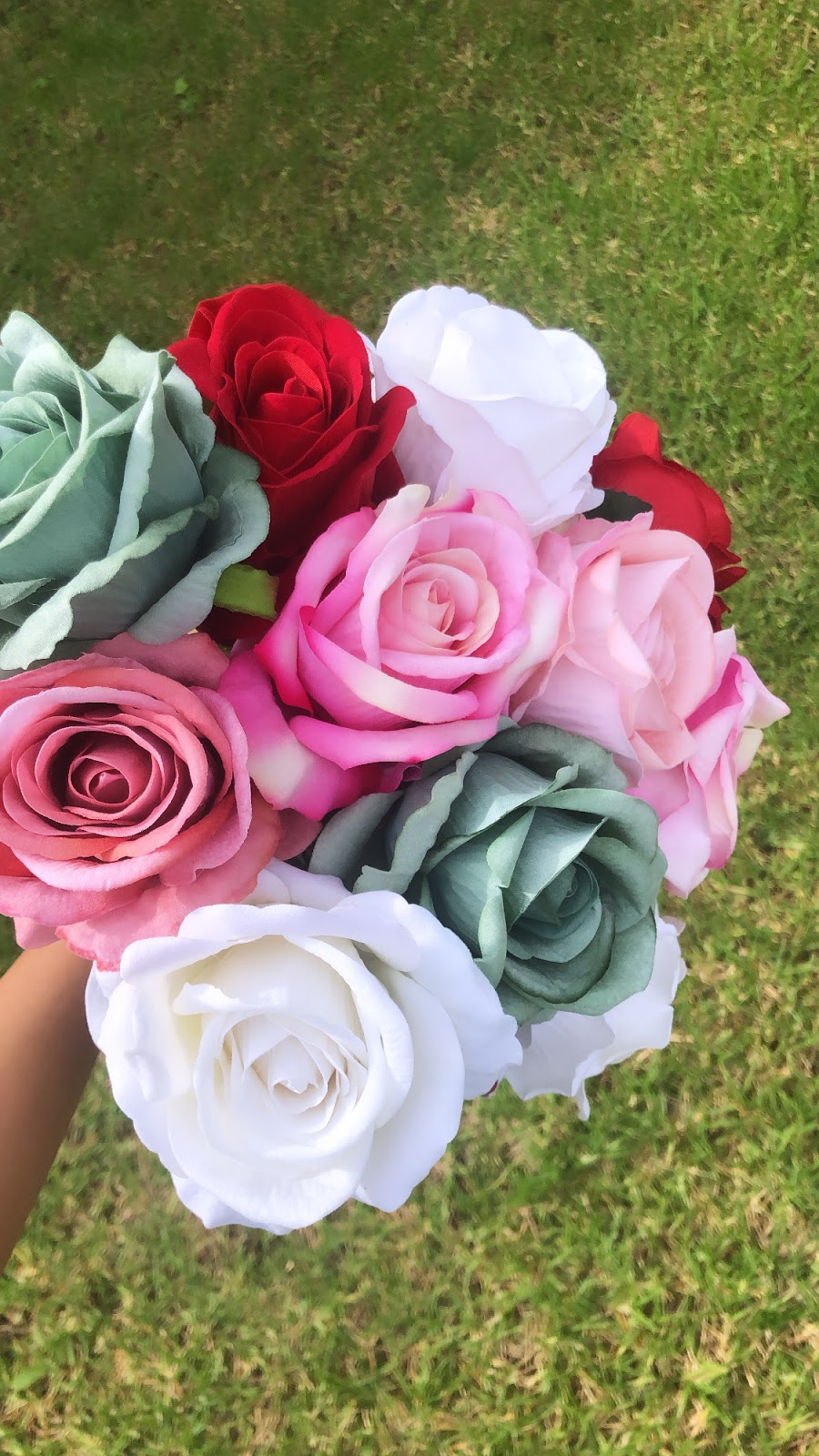 Flowers by M Sydney | 14 Selhurst St, Marsden Park NSW 2765, Australia | Phone: 0429 993 125